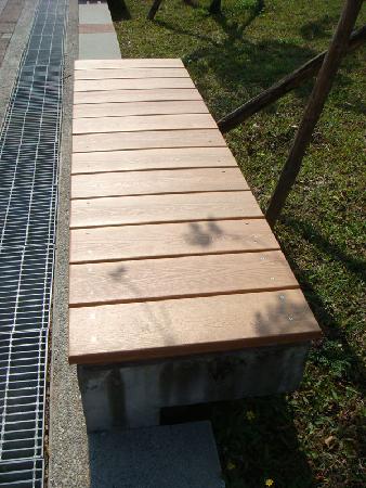 木紋塑膠仿木,塑木,臺中市南屯區文新森林公園