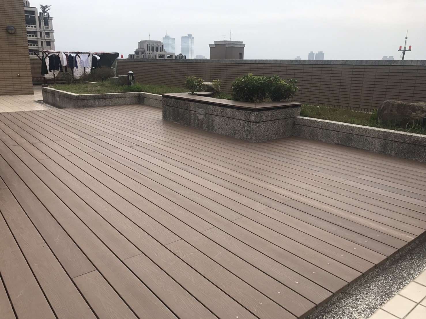 大塊新象社區-玻麗木-木地板、木座椅、木平台 (7).jpg