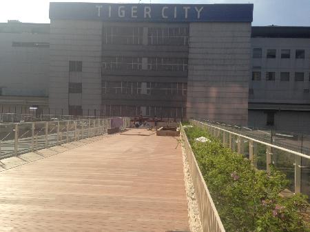 木紋塑膠仿木,塑木,林園酒店