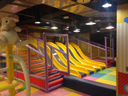 兒童遊具,室內遊具,遊戲愛樂園