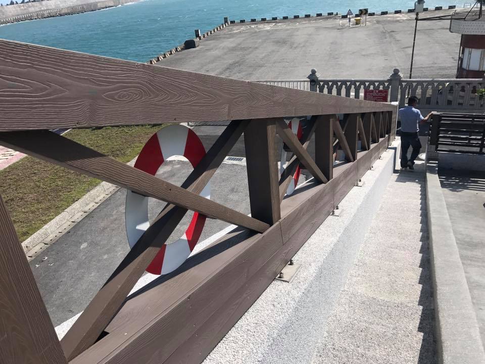 花蓮港務局-玻麗木-木橋、船、欄杆 (8).jpg