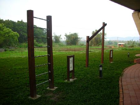 體健設施,木作體健,香妃木,水美溪親水公園