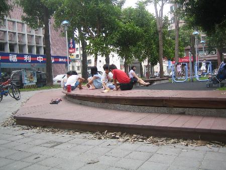 景觀材料,塑木,木纖仿木,武昌公園