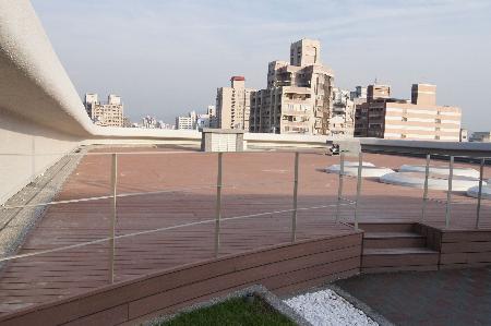 景觀材料,塑木,台中圖書館