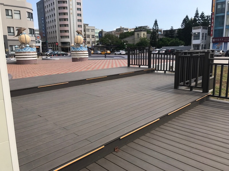 澎湖碼頭-木平台、柵欄、欄杆 (33).jpg