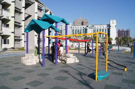 兒童遊具,大墩國民小學