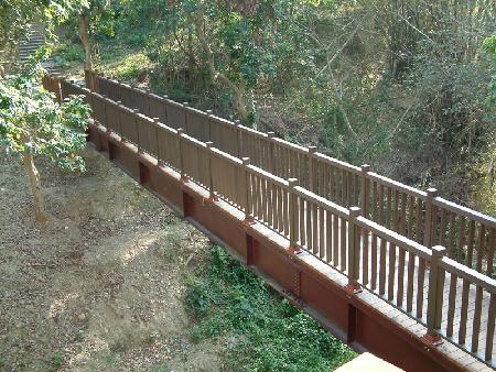 木紋塑膠仿木,塑木,彰化縣銀行山登山步道