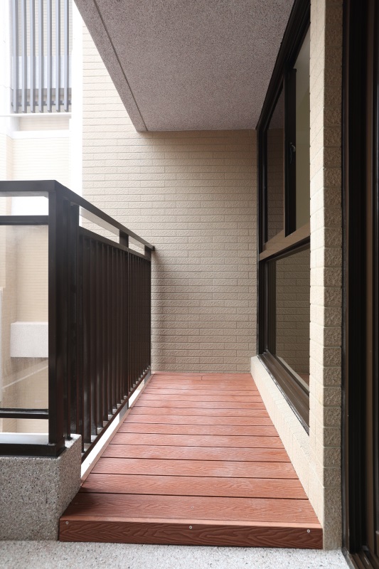 昇揚建設嶺匯案-欄杆、木平台 (8).jpg