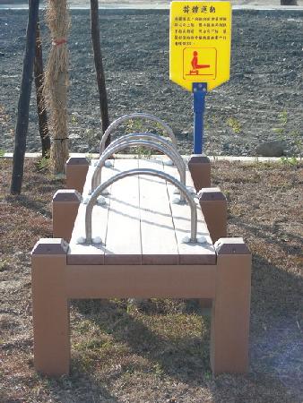 體健設施,木纖仿木土厝農村社區