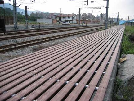 景觀材料,塑木,基隆五堵鐵道