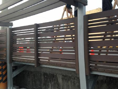 木紋塑膠仿木,塑木,麟洛國中