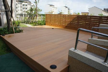 木紋塑膠仿木,塑木,桃園地區鋒橋建設集合住宅