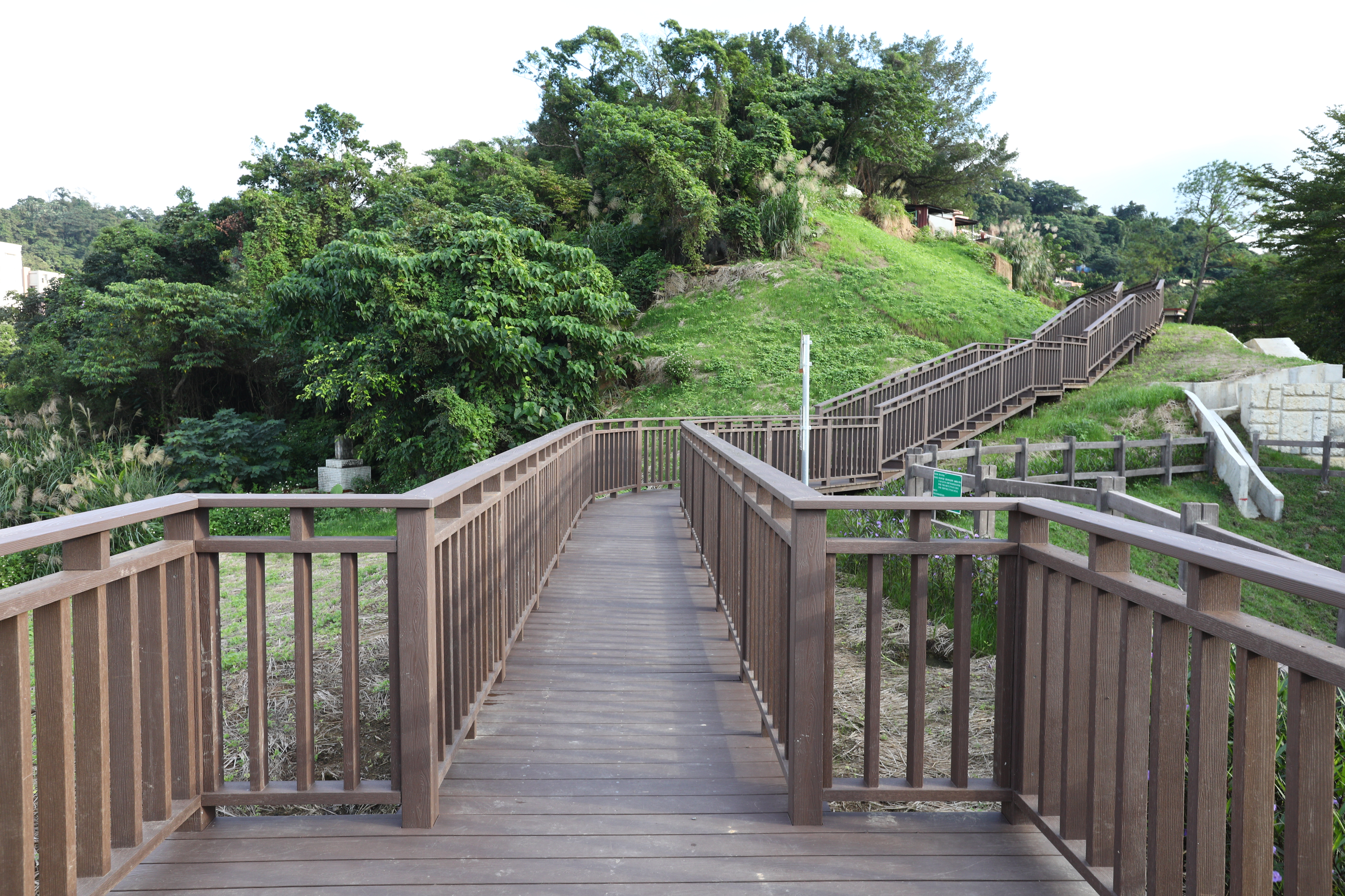 台北 蔣渭水紀念廣場 (7).JPG