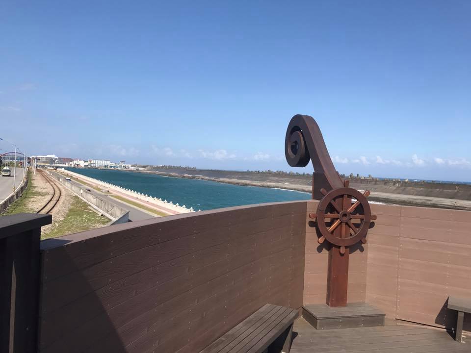 花蓮港務局-玻麗木-木橋、船、欄杆 (4).jpg