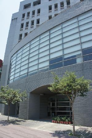 木紋塑膠仿木,塑木,中華信義神學院