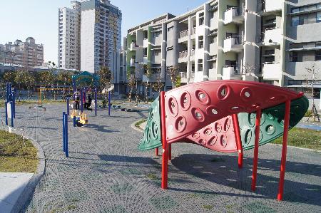 兒童遊具,大墩國民小學