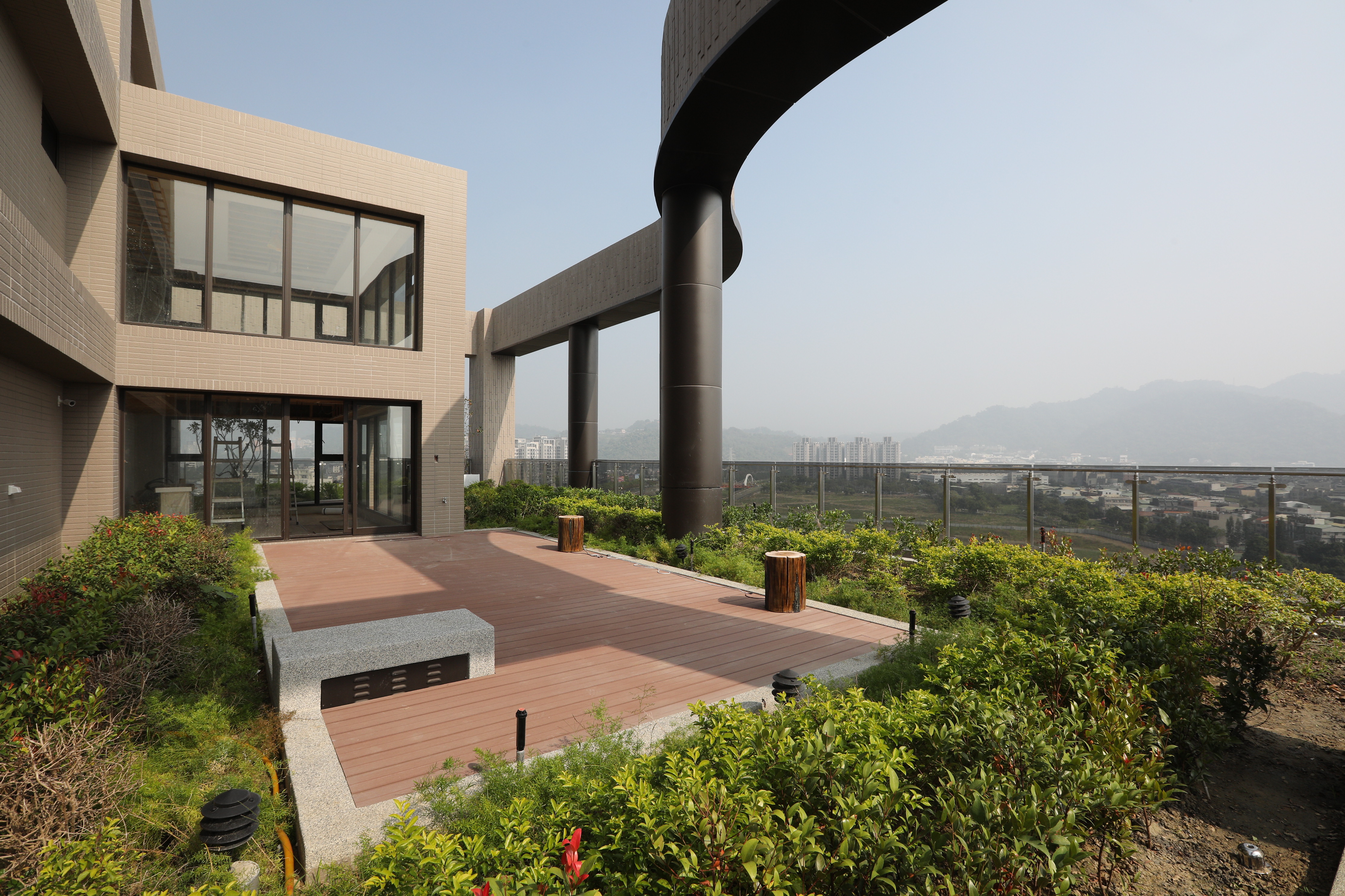 烏日高鐵總太商辦 (11).JPG