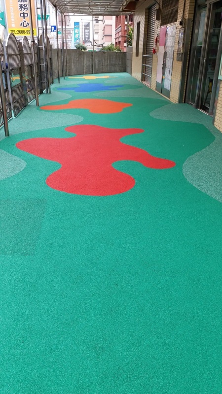 林口一加一安親班-彈性地墊 (2).jpg
