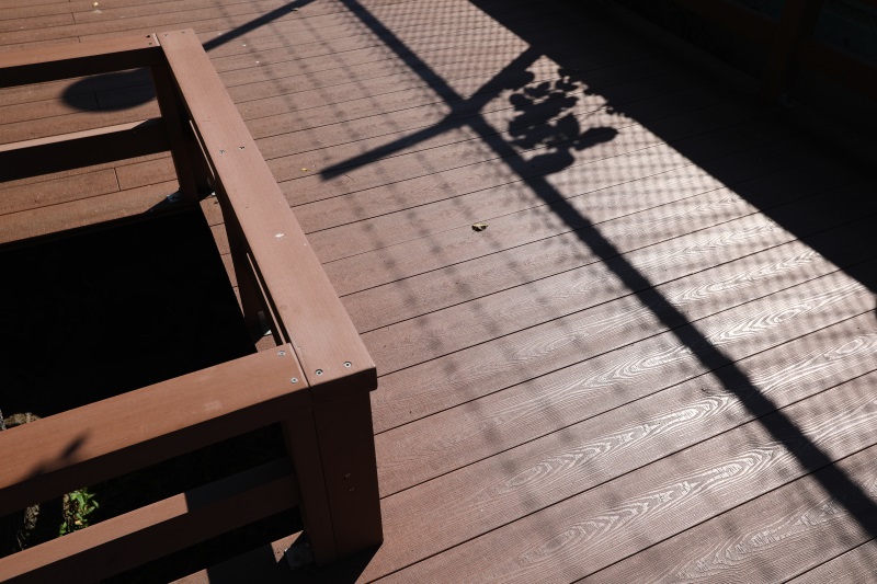 台北 復興崗捷運綠地-花廂、木平台、欄杆 (15).jpg