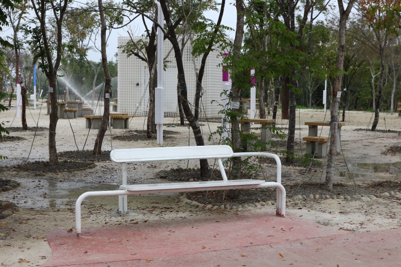 台中 中央公園-遊具、座椅 (14).jpg