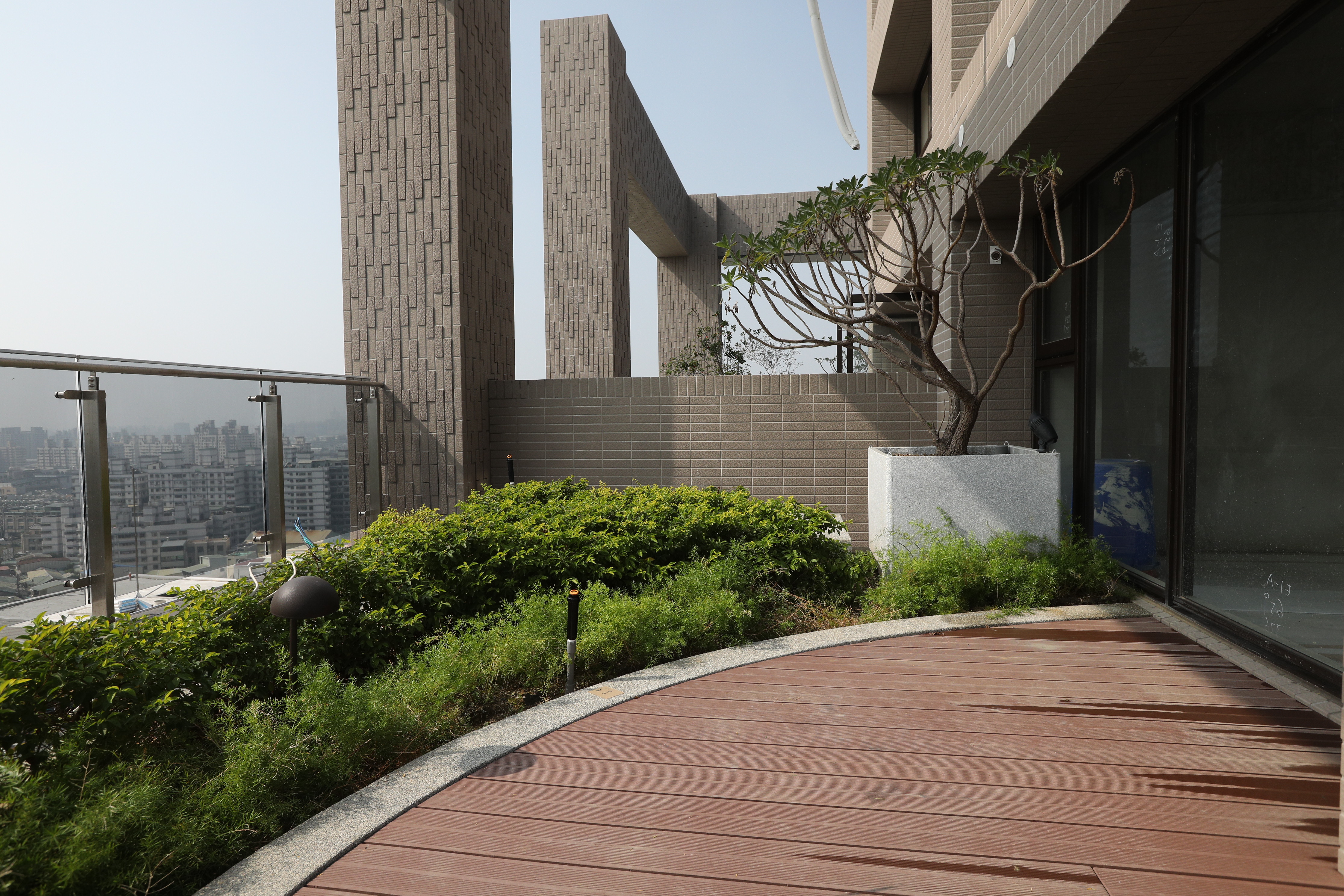 烏日高鐵總太商辦 (6).JPG