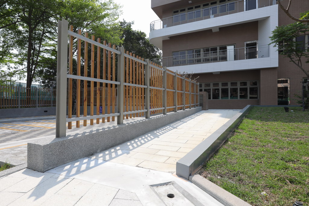 南屯運動中心 (4).JPG