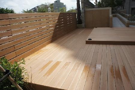 木紋塑膠仿木,塑木,桃園地區鋒橋建設集合住宅