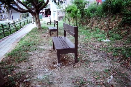 木紋塑膠仿木,塑木,苗栗縣頭份鎮新華里社區