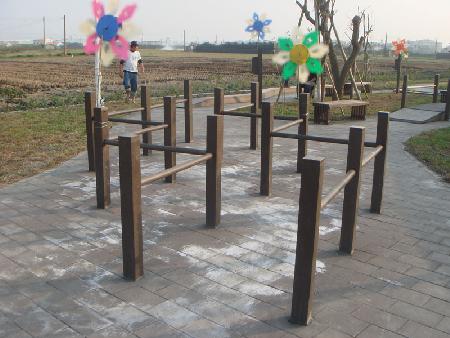 體健設施,塑木,彰化縣埔心鄉休閒自行車道工程