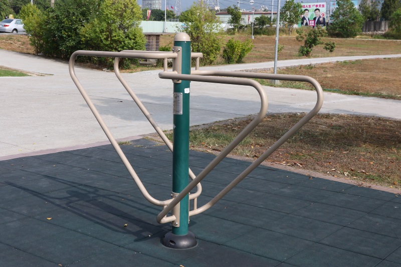 台中 遊具、體健設施 (3).jpg