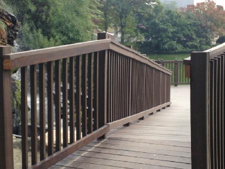 木紋塑膠仿木,塑木,南屯區豐樂公園