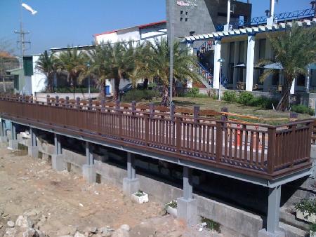 木紋塑膠仿木,塑木,石岡自行車道